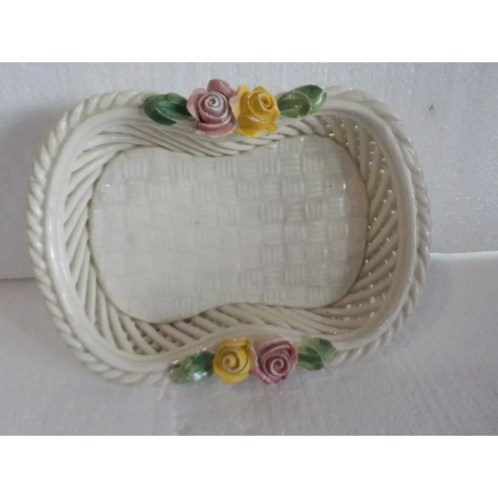 SUPER RARE Vintage Weaved Porcelain Italian Soap Dish Roses Off White 6